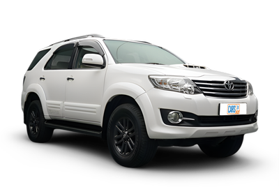 Toyota Fortuner-img